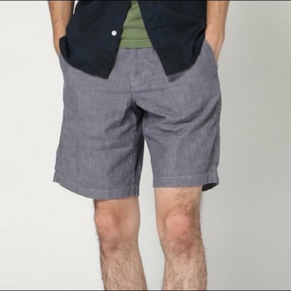 Apolis Chambray Short in Gray